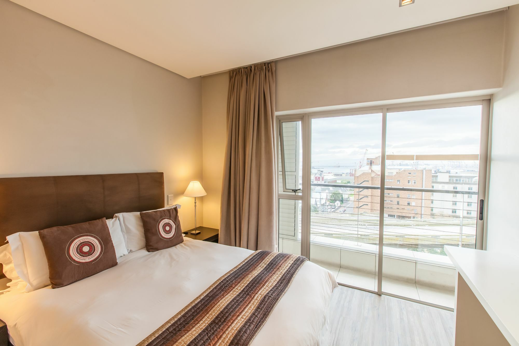Sleepsweet Harbouredge Apartment Кейптаун Екстериор снимка
